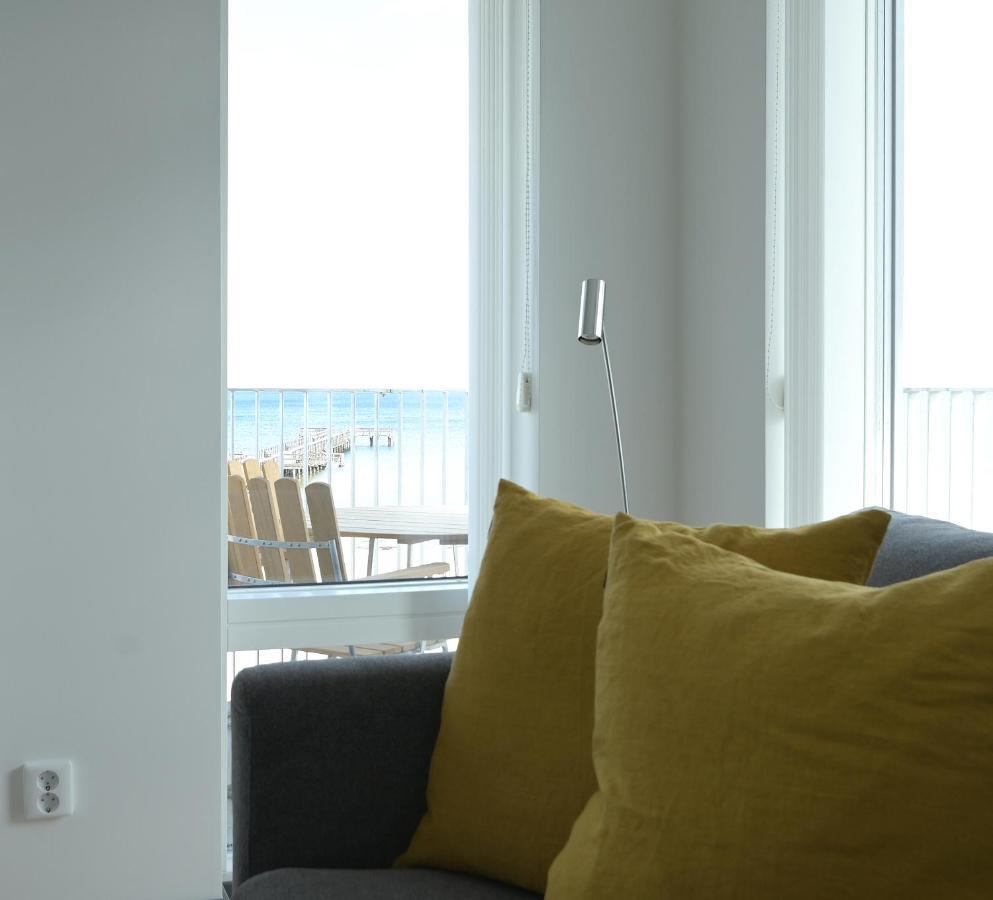 Ahusbrygga Apartment Hotel 外观 照片