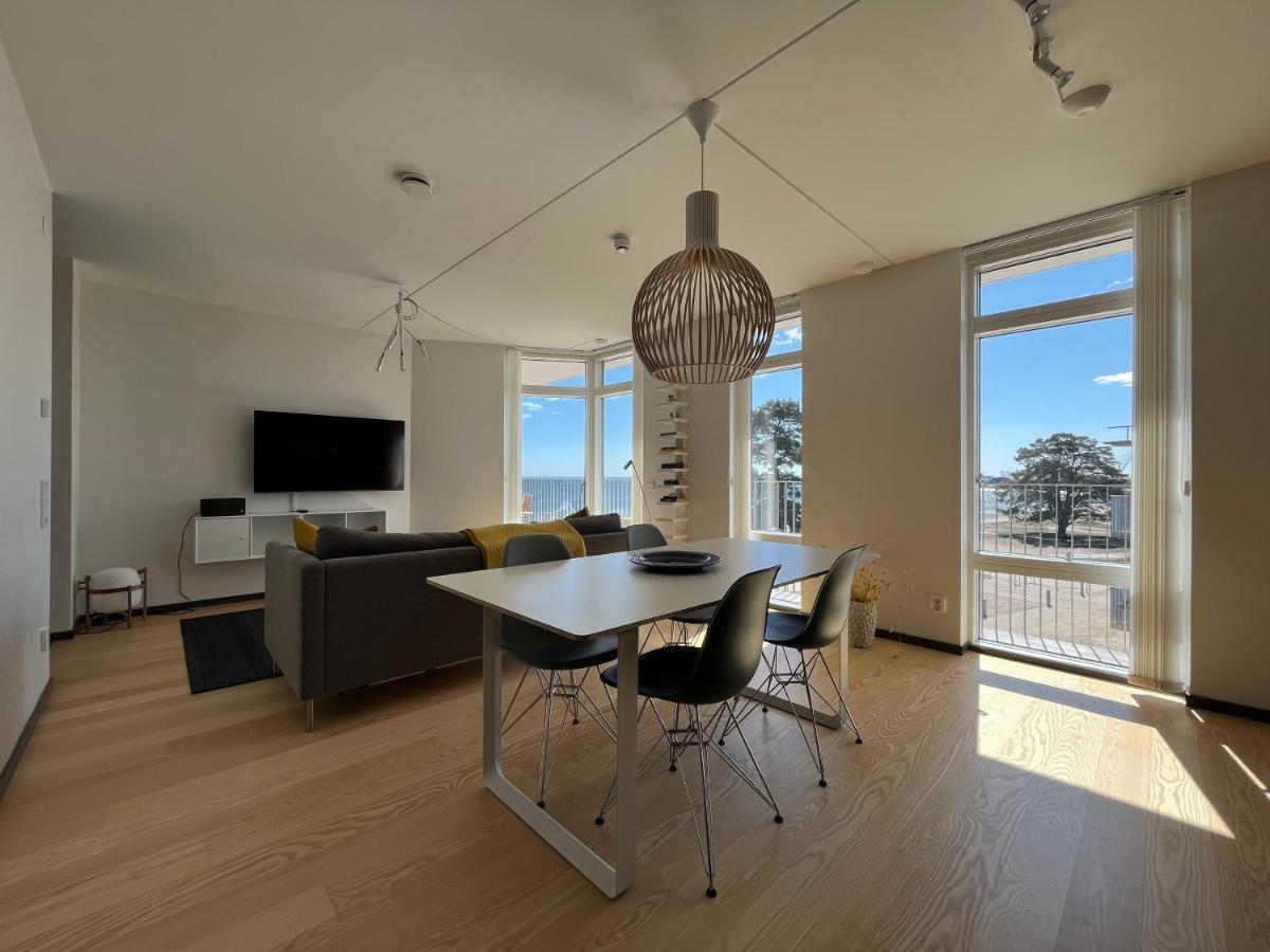 Ahusbrygga Apartment Hotel 外观 照片