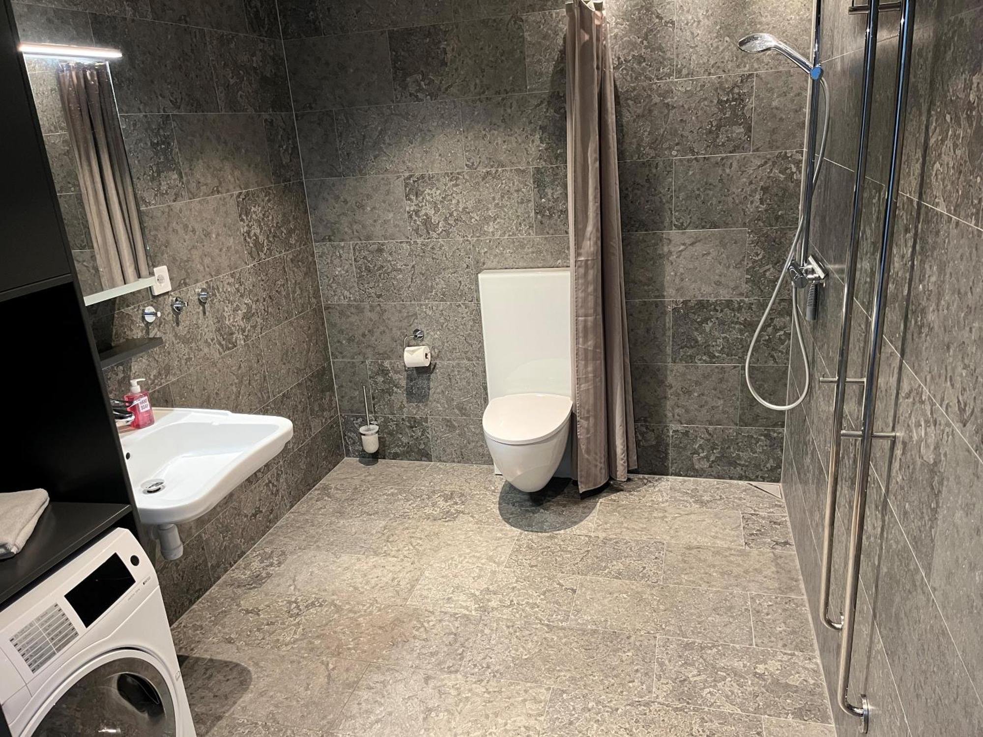 Ahusbrygga Apartment Hotel 外观 照片