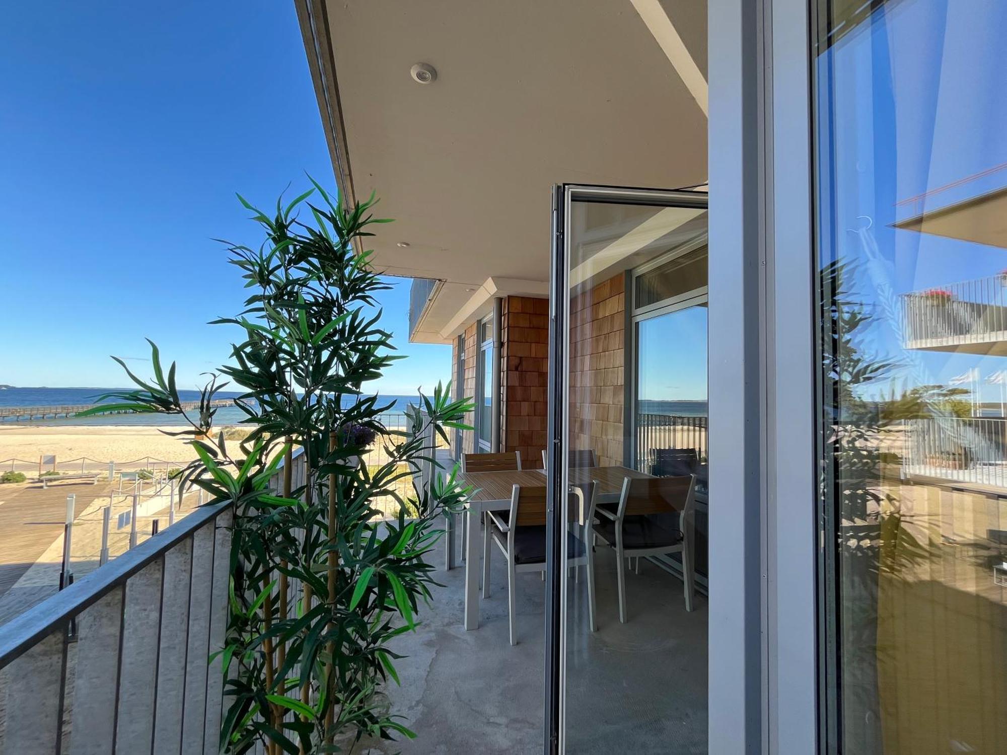 Ahusbrygga Apartment Hotel 外观 照片